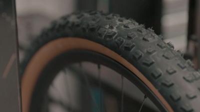 Bontrager Hinterrad Bontrager Line Pro 30 TLR 29 Disc 148mm Produktbild 8